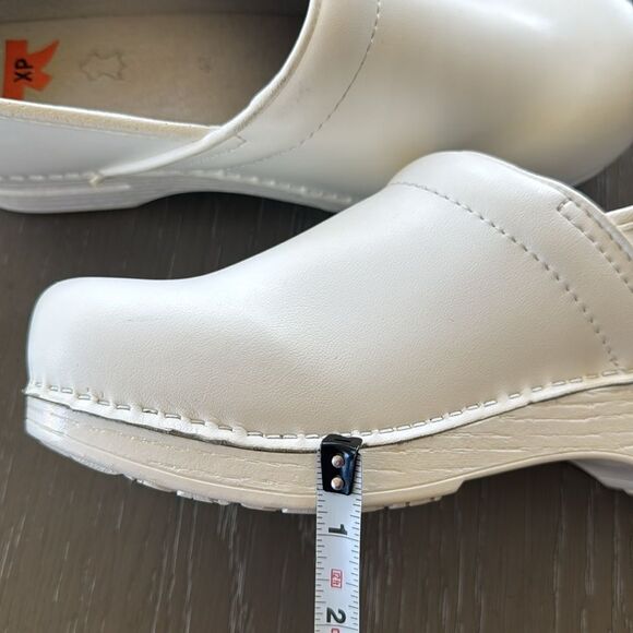 DANSKO XP Women's White Leather Professional Work Slip On Clog Shoes Size 42 EUC - Picture 7 of 13